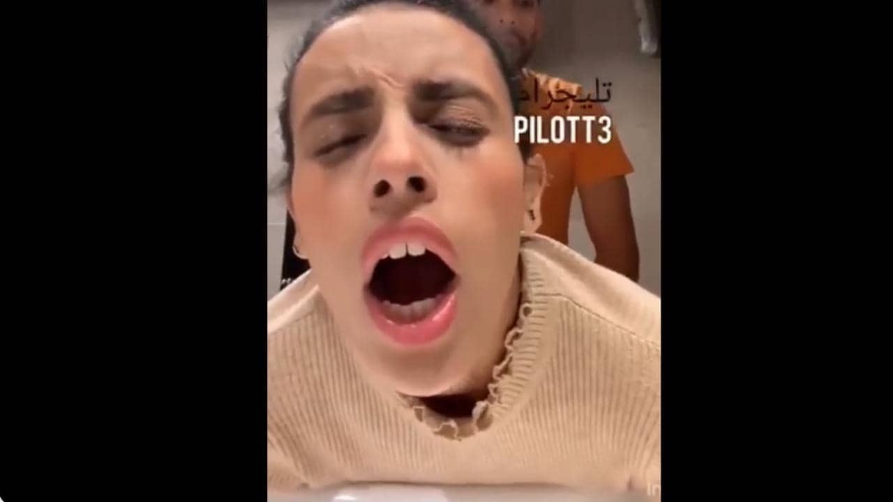يلا و النبي - مصريه تتناك ف المكتب Arab anal