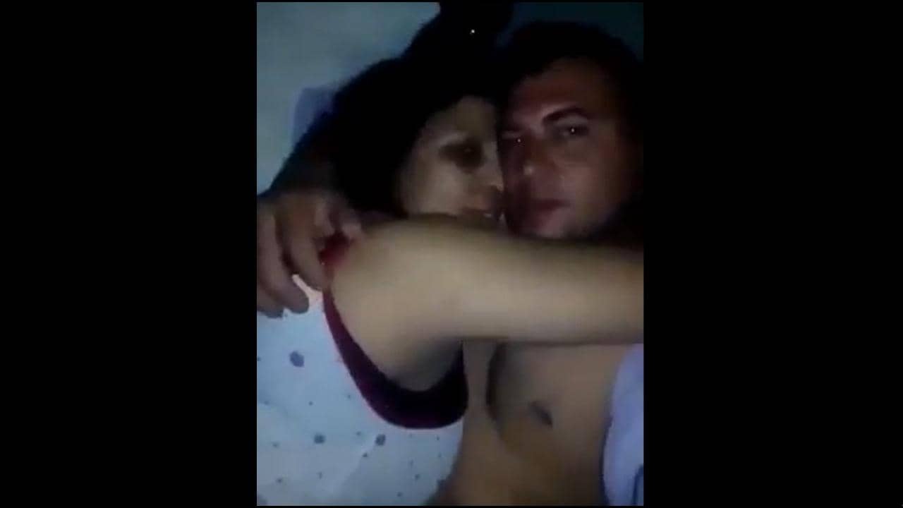 سكس مغربية كتخون الزوج ديالها وكتعطي طبونها لجار ديالها 