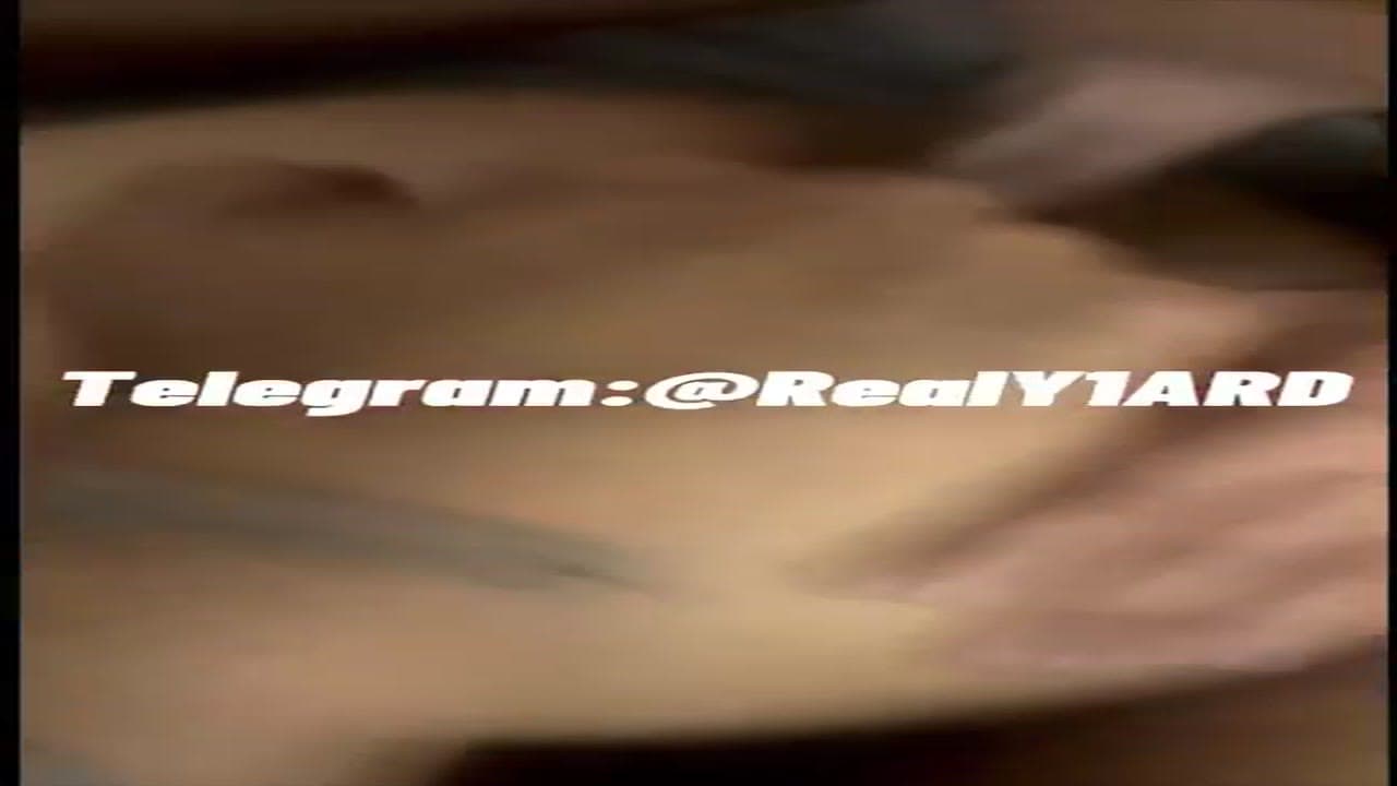 حفلة سكس خليجي علي شرموطة بتصرخ من ازبارهم الي فاشخة خرم طيزها وكسها