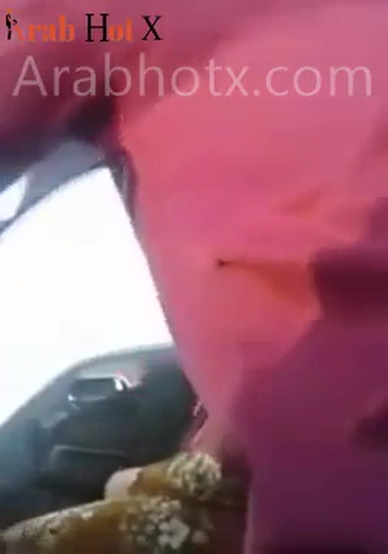 يقلع مرات ابوه المربربه الكلوت و و يملي كسها بلبنه السخن- سكس محارم