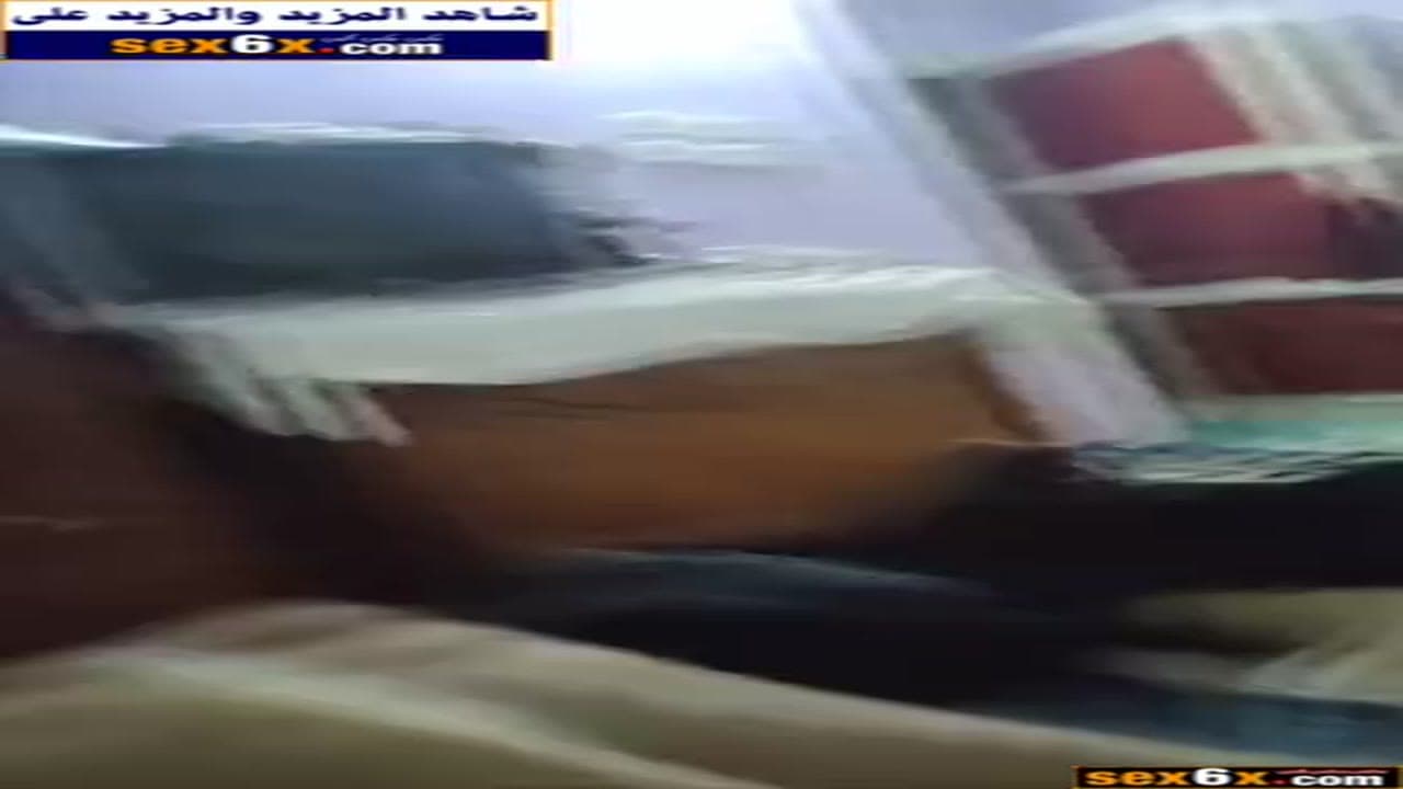 شاب جايب صاحبته البيت ويخليها تمص زبه ونكها في بزازها - سكس مصري فيديو