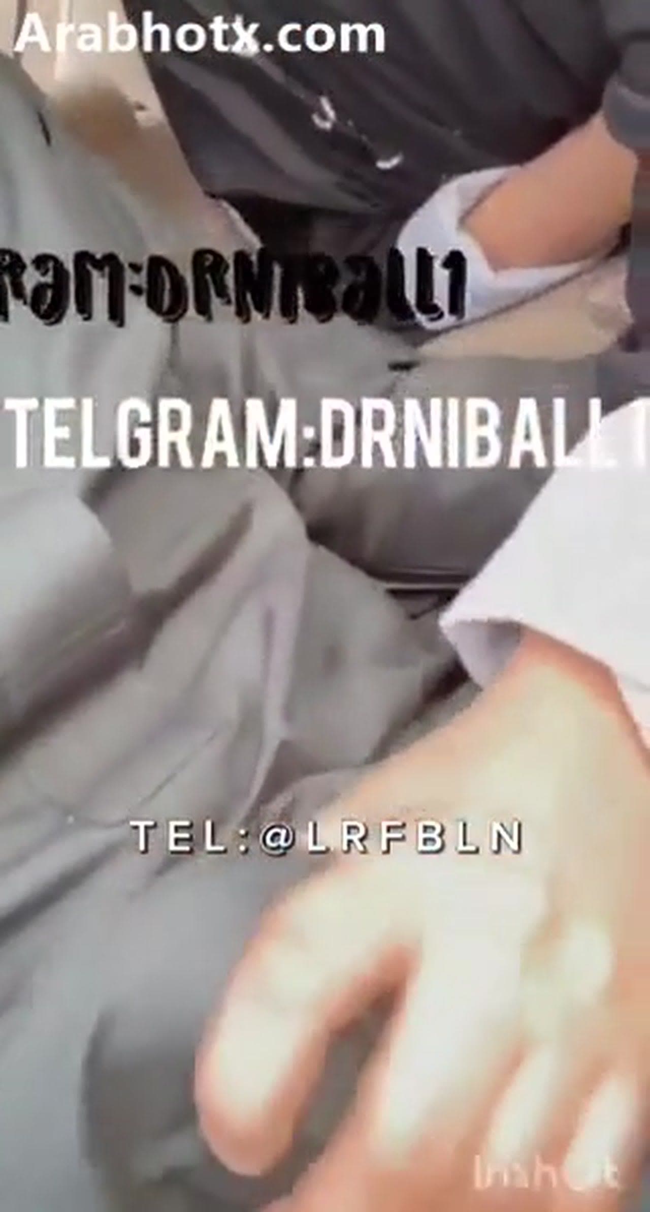 سكس خليجي لبوه عراقيه تمص ظبر حبيبها في السياره تركب عليه ينيكها يطفي هيجانها