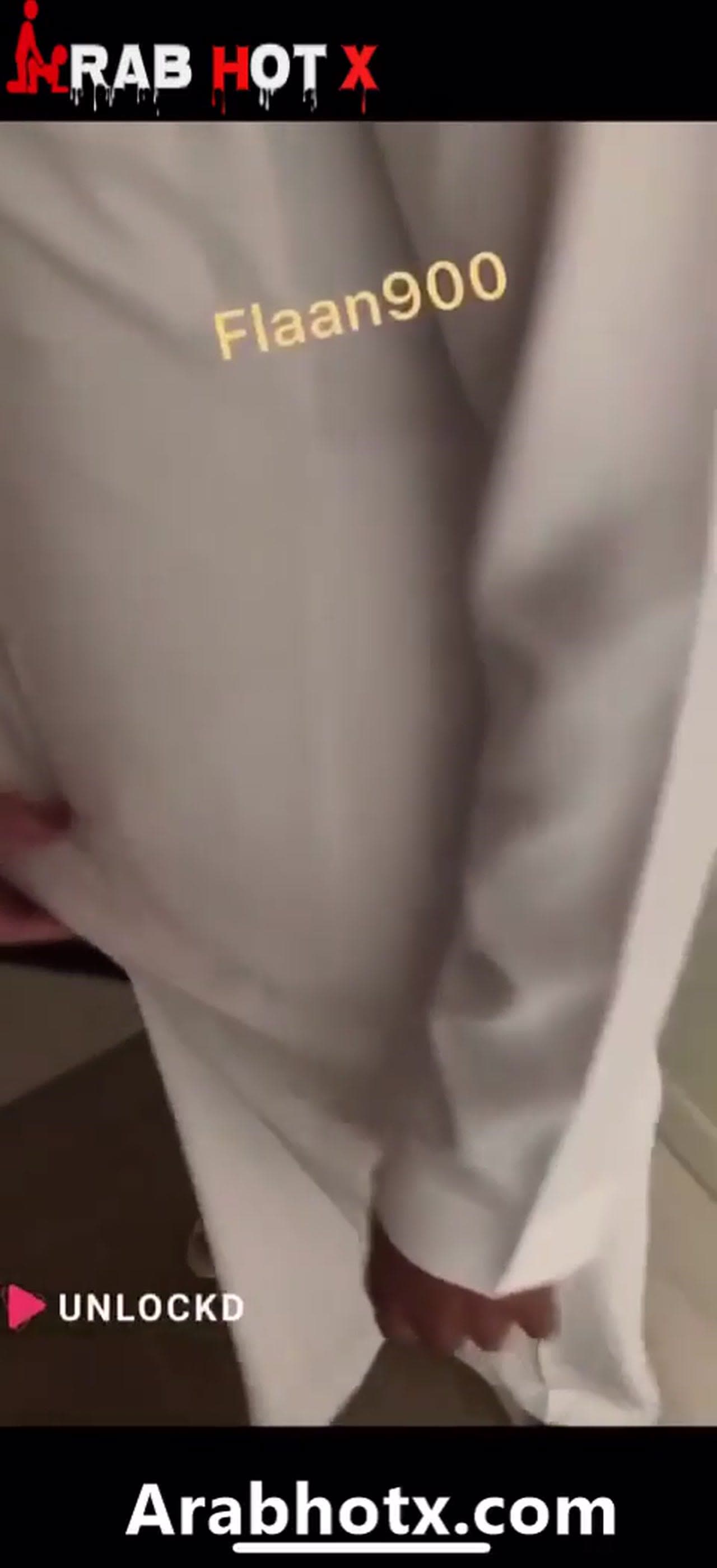 سكس خليجي مراته هايجه علي ظبر جارهم يجيبه ينيكها نيك عنيف يصورهم سكس جماعي