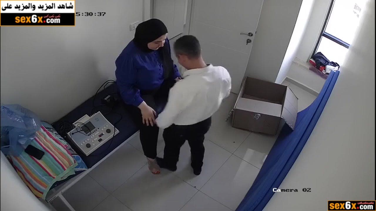 طبيب سوري ينيك محجبة في المستشفى - سكس سوري عربي فيديو