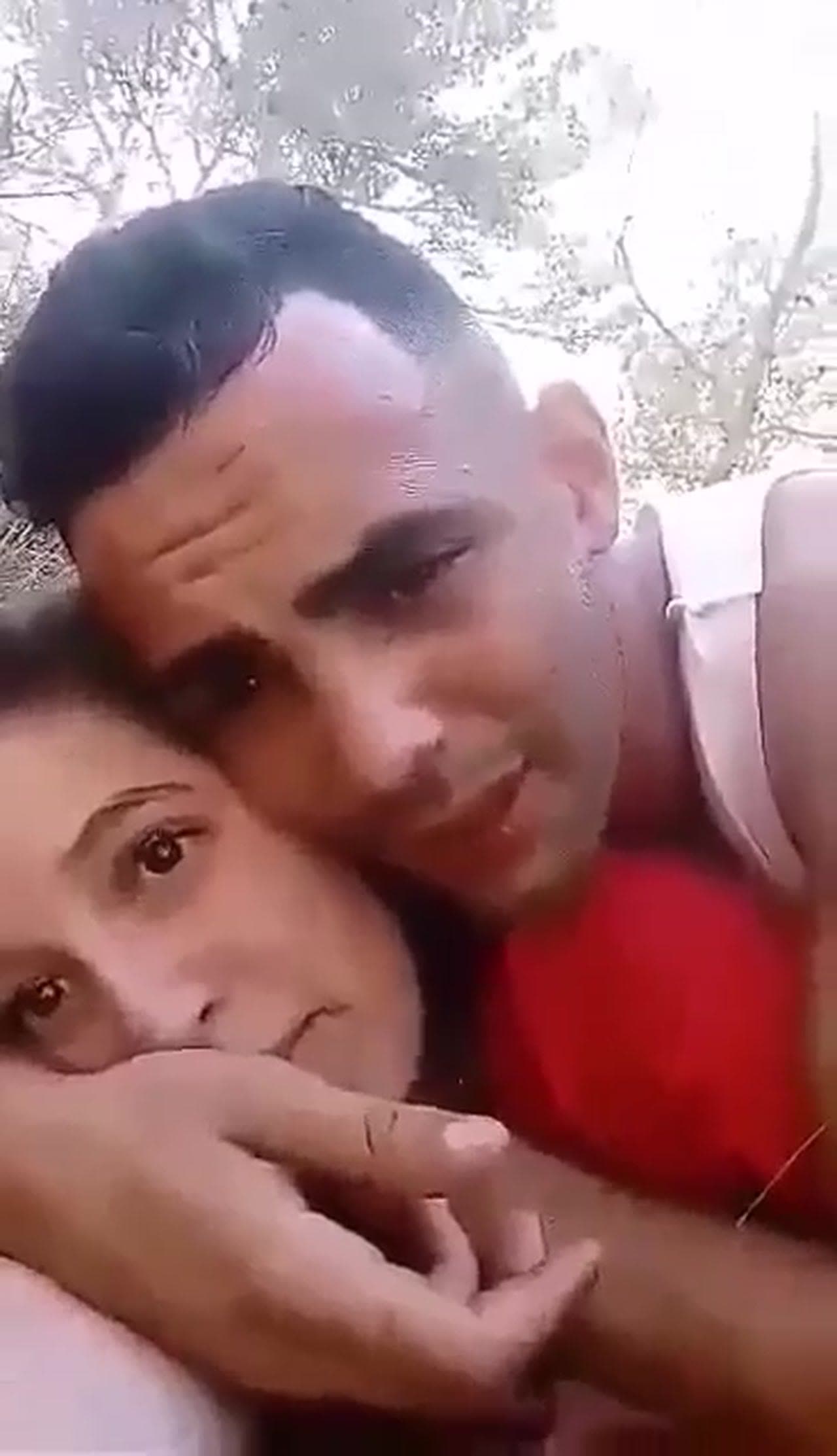 جزائرية تصور فيديو وهي تتناك في الغابة وهي طايرة من الفرحة – سكس جزائري